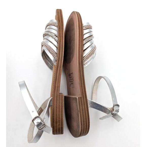 Steve Madden Playful Embellished Sandal Adjustable Girls Silver Size US3M EU34 - Picture 10 of 10